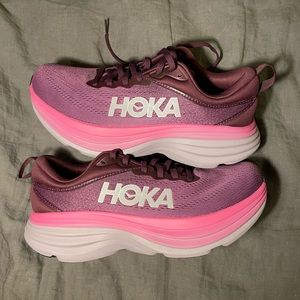 Hoka Bondi 8 Women’s 8.5 Beautyberry/Grape, brand new